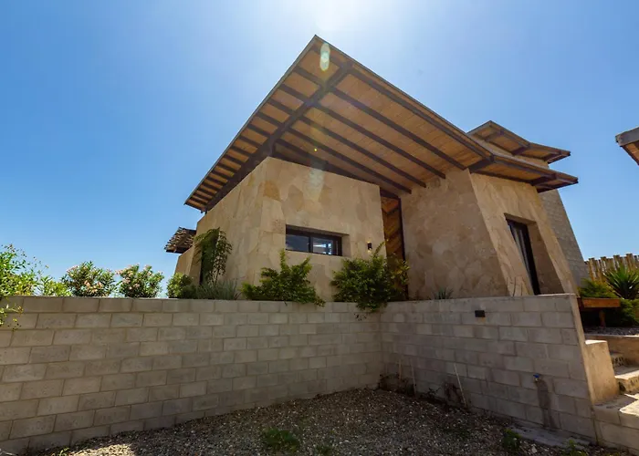 Casa Macondo - Casa De Playa En Vichayito By Wirohouse