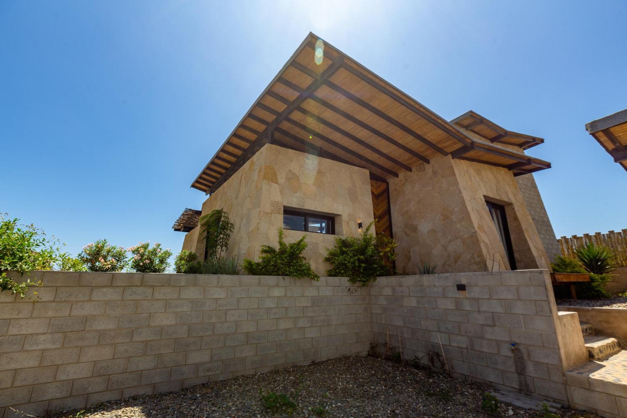 Villa Casa Macondo - Casa De Playa En By Wirohouse