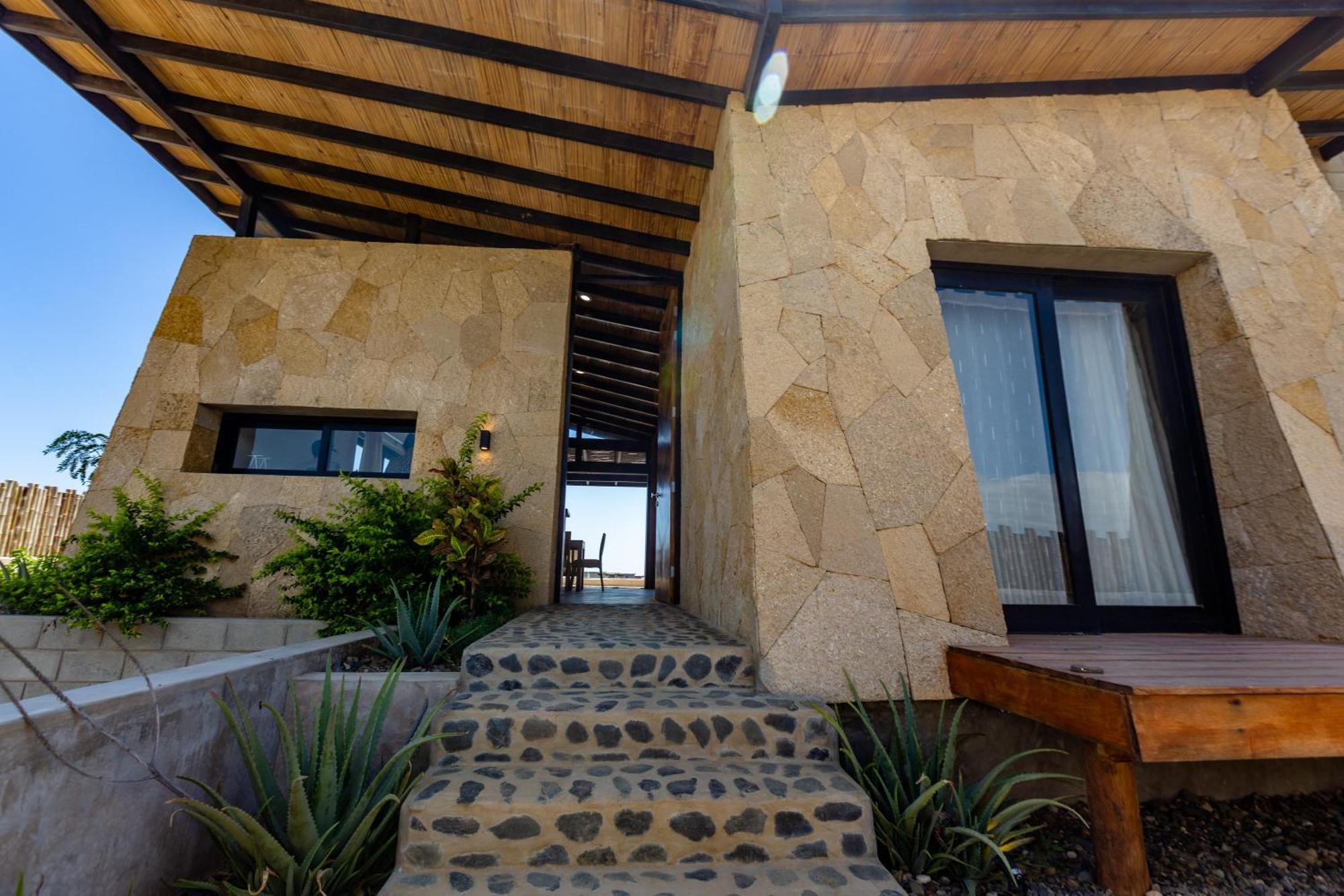 Casa Macondo - Casa De Playa En By Wirohouse *